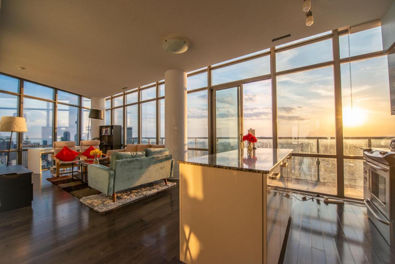 טורונטו Unbelievable Penthouse View With 3 Bedrooms מראה חיצוני תמונה