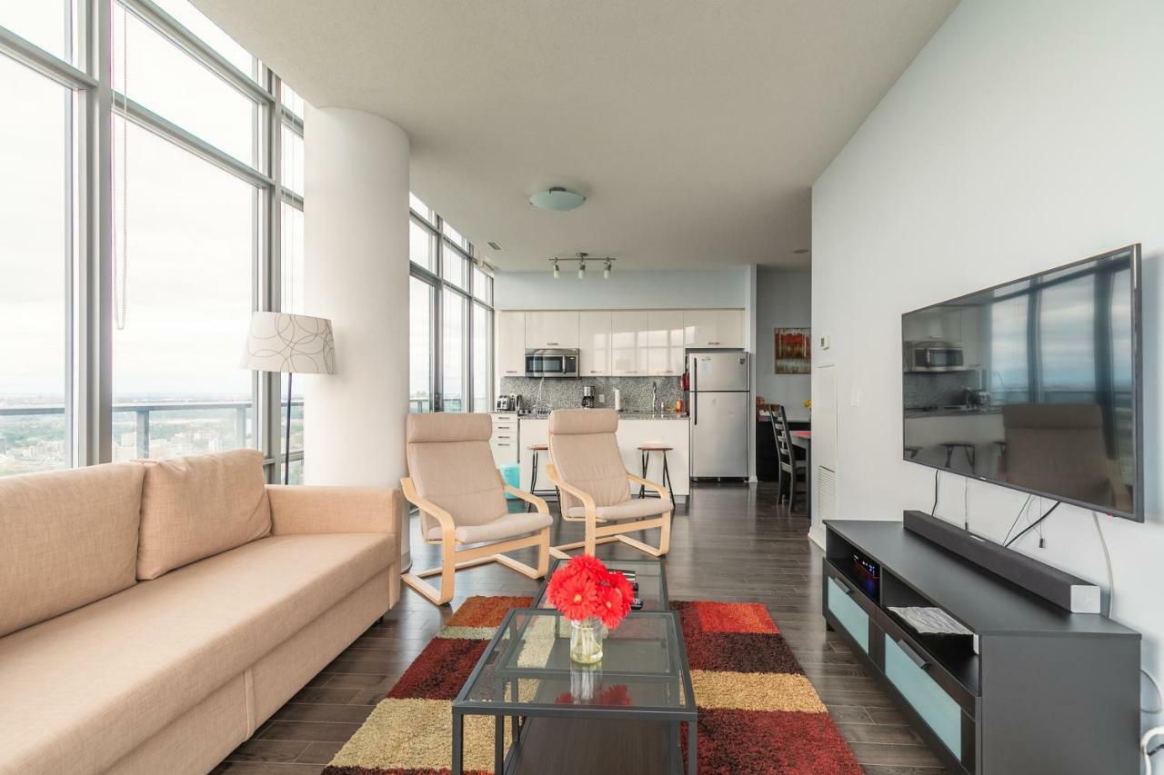 טורונטו Unbelievable Penthouse View With 3 Bedrooms מראה חיצוני תמונה